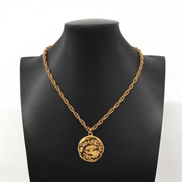 #41  Chanel Necklace Coco Mark Circle GP Plated Gold Ladies - Picture 15 of 16